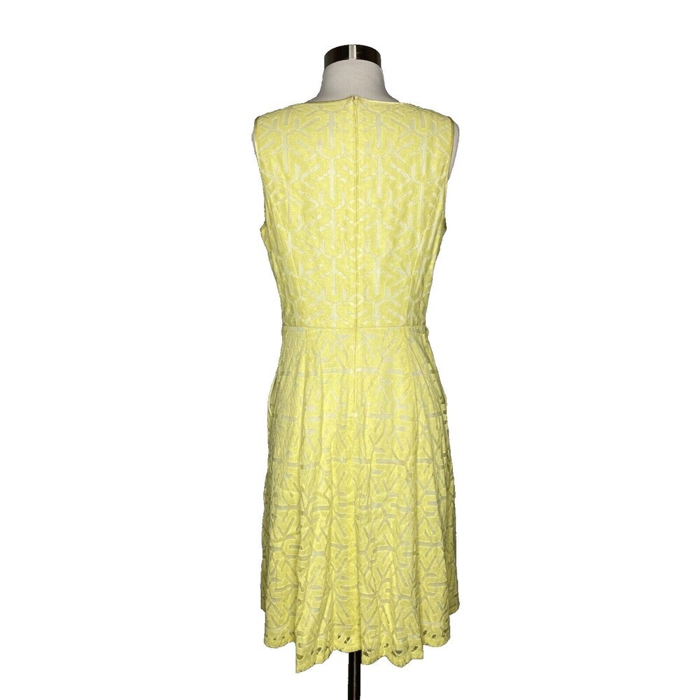 Adrianna Papell Dress Women Size 8 Yellow Lace Fit Flare Pockets Knee Length - Picture 3 of 11